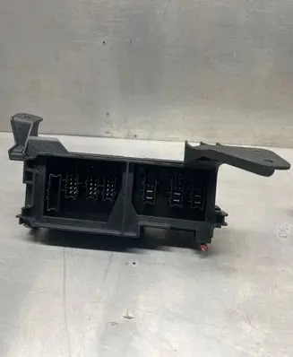 Mercedes-Benz ML W164 Fuse module A1645400272