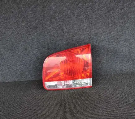 Volkswagen Touareg I Tailgate rear/tail lights 282680037L6945260A
