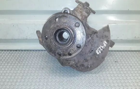 Volkswagen Transporter - Caravelle T4 Front wheel hub spindle knuckle 