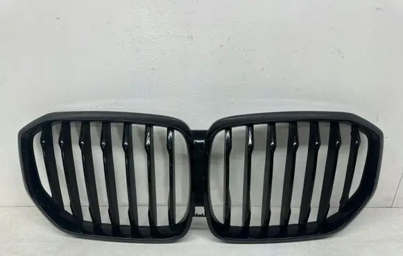 BMW X5 G05 Front bumper upper radiator grill 7454889 7454890 21454110