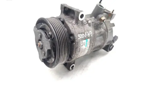 Volkswagen PASSAT B7 Air conditioning (A/C) compressor (pump) 5N0820803C