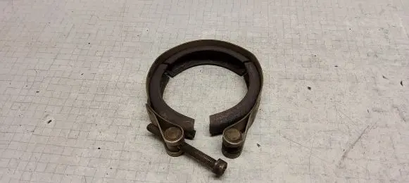 Volkswagen Transporter - Caravelle T4 Muffler pipe connector clamp 7H0253725A