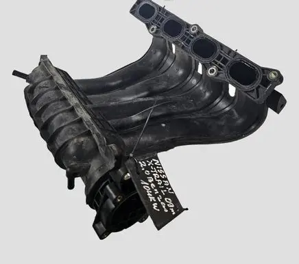 Nissan X-Trail T30 Intake manifold