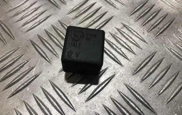 Peugeot 306 Other relay