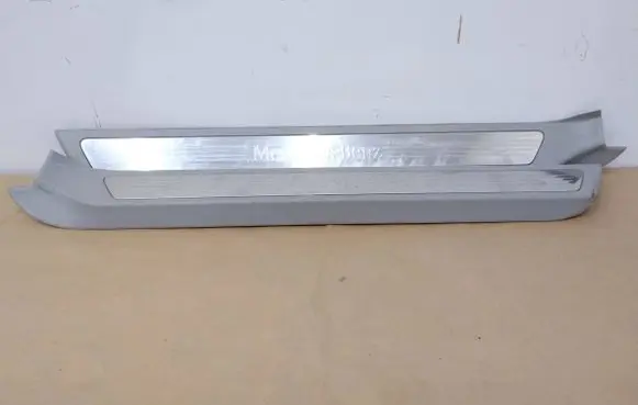 Mercedes-Benz E C207 W207 Front sill trim cover A2076800135 A2076800235