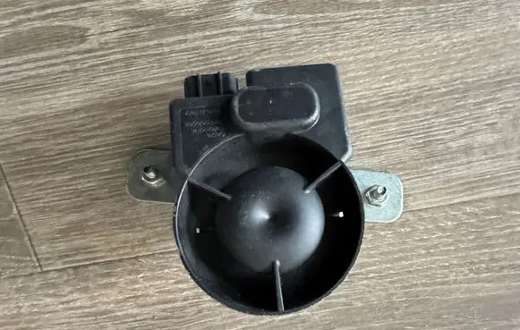 Honda CR-V Horn signal 37112T0A010