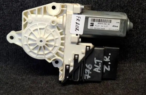 Seat Altea Rear door window regulator motor 1K0959704M