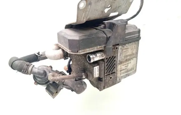 BMW 5 E60 E61 Auxiliary pre-heater (Webasto) 66724C