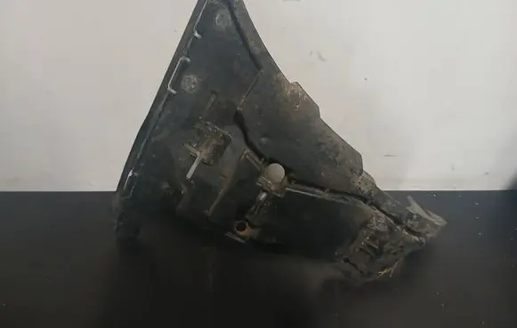Volvo S60 Front bumper mounting bracket 08693181 BP3EA