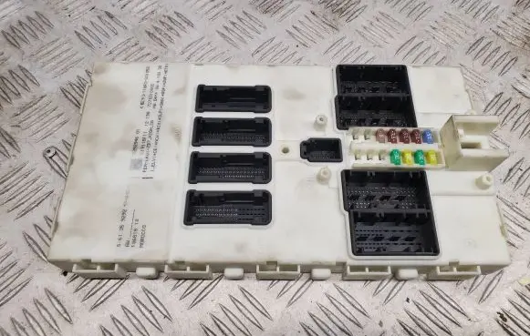 BMW 3 F30 F35 F31 Central body control module 9292946