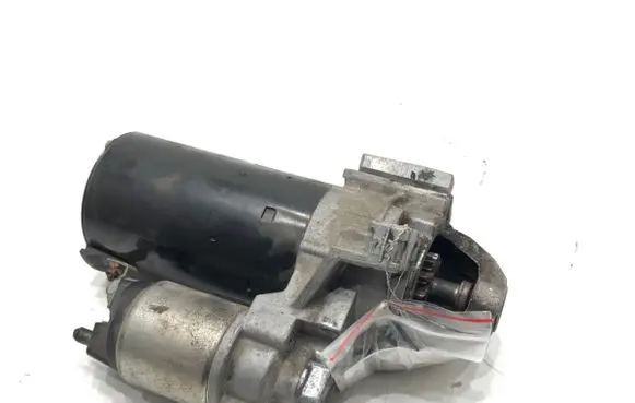 BMW 5 GT F07 Starter motor 0001148010