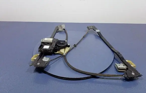 Volkswagen Caddy Front door window regulator with motor 1K0959793G