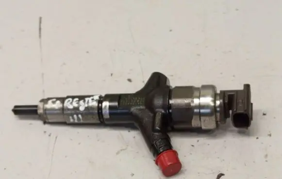 Subaru Forester SH Fuel injector 16613AA020