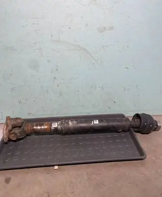 Dodge RAM Rear driveshaft/prop shaft 68305 624AD X3PW043141402