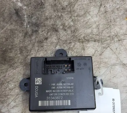 Volvo V60 Door control unit/module AV6N14C236AB 31343872 AV6N14C068AE