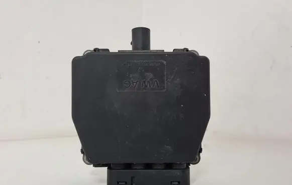 Volkswagen Polo IV 9N3 Turbo solenoid valve 6Q0906625A