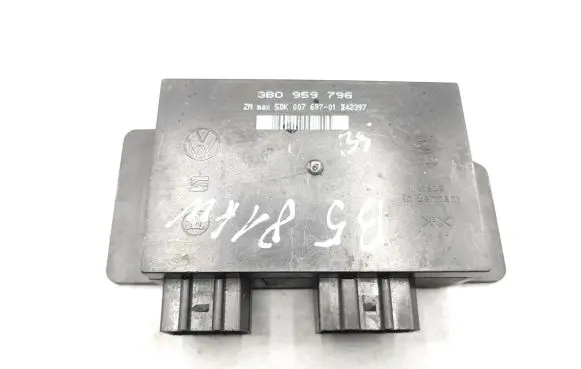 Volkswagen PASSAT B5 Comfort/convenience module 3B0959796