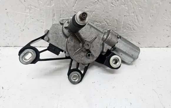 Volkswagen Polo IV 9N3 Rear window wiper motor 6Q6955711C 0390201596
