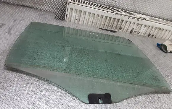 Fiat Idea Rear door window glass