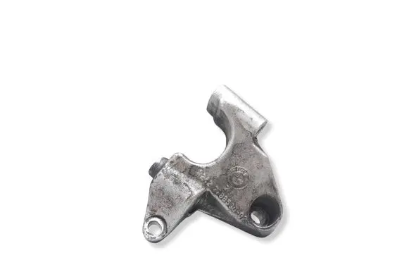 BMW 7 E65 E66 Power steering pump mounting bracket 7788596 32427788596