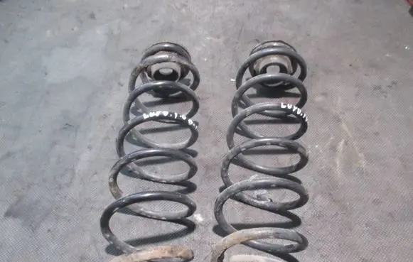 Volkswagen Lupo Rear coil spring 