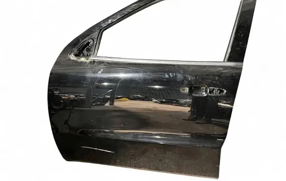 Dodge Durango III Front door