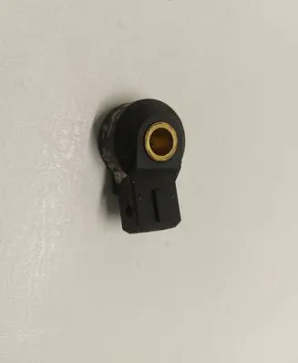Volkswagen Golf IV Detonation knock sensor 030905377a