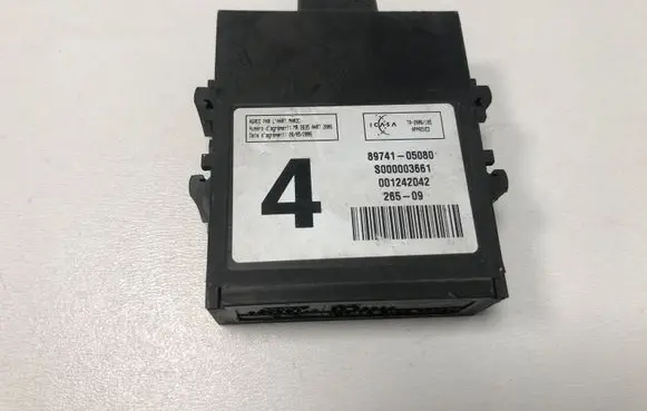 Toyota Avensis T270 Other control units/modules 8974105080