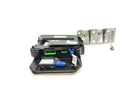 Volvo V70 Head unit multimedia control 31427959 40922041 31324903