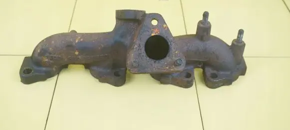 Audi A5 8T 8F Exhaust manifold 03L253033 CAH