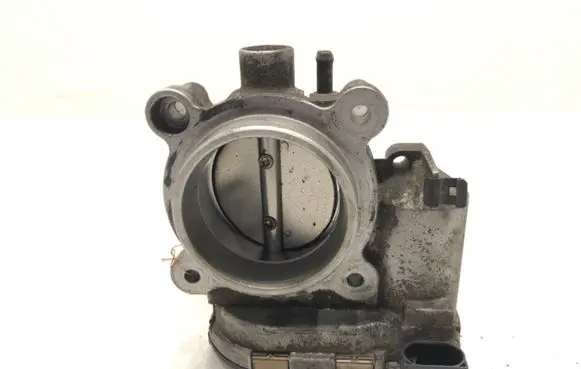 Mercedes-Benz C AMG W203 Engine shut-off valve A1111410325