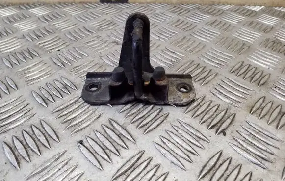 Subaru Forester SG Engine bonnet/hood lock/latch loop/hook 