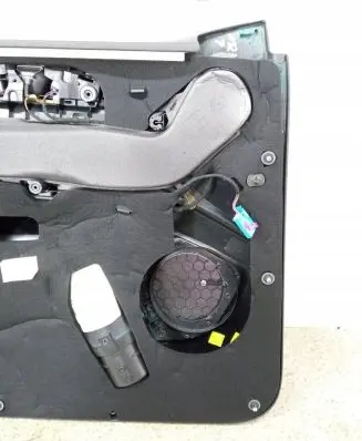 Audi Q7 4L Front door card panel trim 4L1867106A
