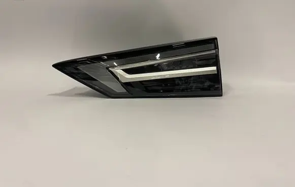 Nissan Qashqai J12 Tailgate rear/tail lights 26550HN22A
