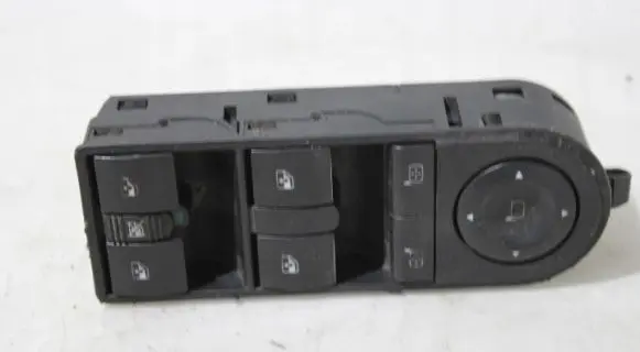 Opel Zafira B Electric window control switch