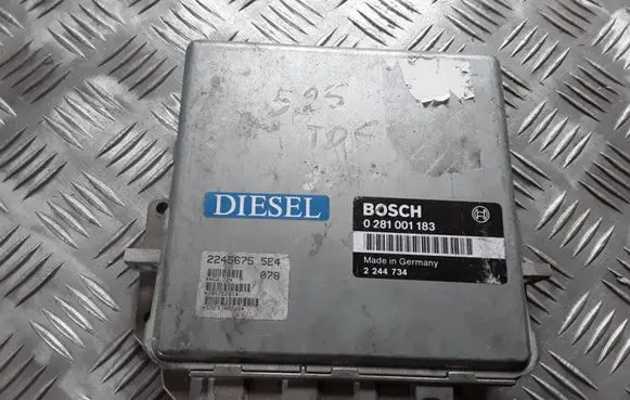 BMW 5 E34 Engine control unit/module 0281001183 2244734