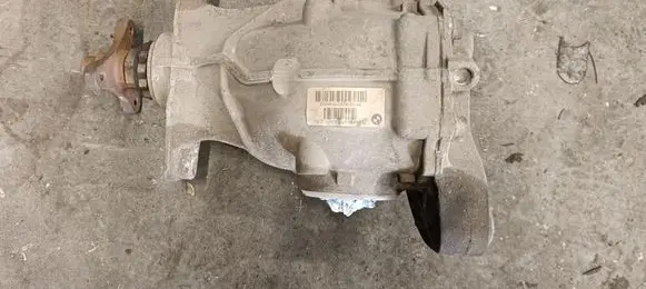 BMW 5 F10 F11 Rear differential 758445007