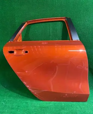 KIA Ceed Rear door