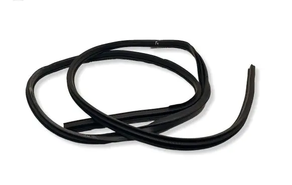 Nissan Qashqai Front door rubber seal 