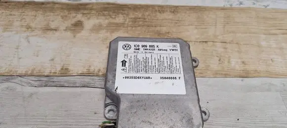 Skoda Fabia Mk1 (6Y) Airbag control unit/module 1C0909605K 5WK43125 1C0909605