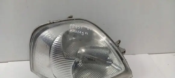 Renault Master II Headlight/headlamp