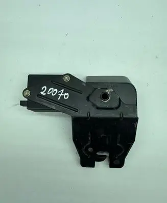 BMW 7 E65 E66 Tailgate/trunk/boot lock/catch/latch 7014870
