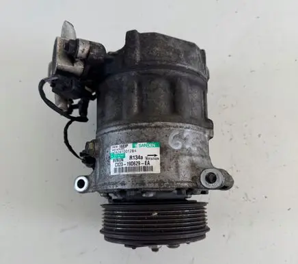 Jaguar XF X250 Air conditioning (A/C) compressor (pump) 19D629