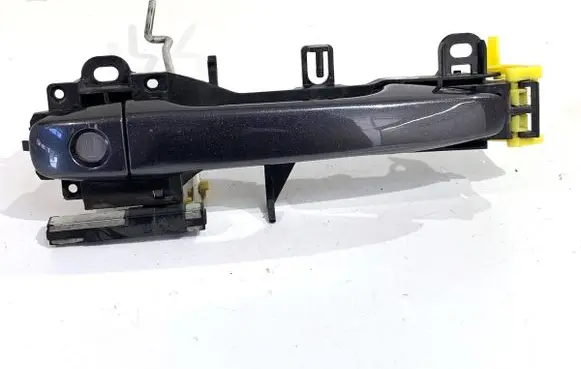 Toyota Avensis T270 Front door exterior handle