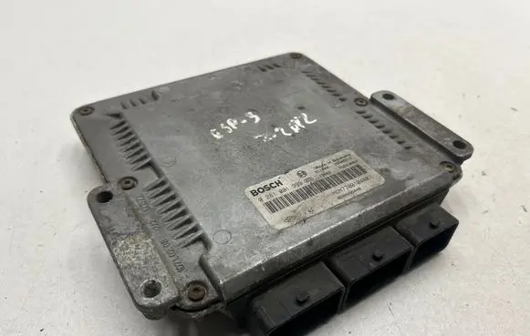 Renault Espace III Engine control unit/module 0281001999 7700104407 8200095448