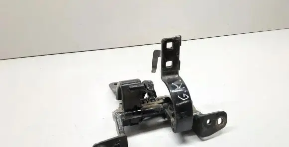 BMW 5 E60 E61 Tailgate/trunk/boot hinge 7061383