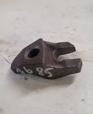Citroen C4 Grand Picasso Fuel Injector clamp holder