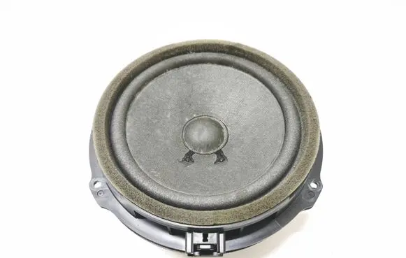 Ford Focus Front door speaker AA6T18808AA