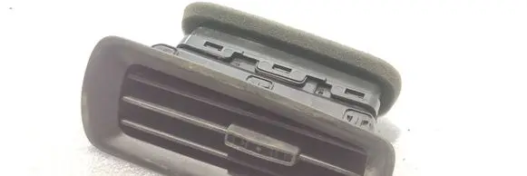 Volvo S60 Dash center air vent grill 31469598