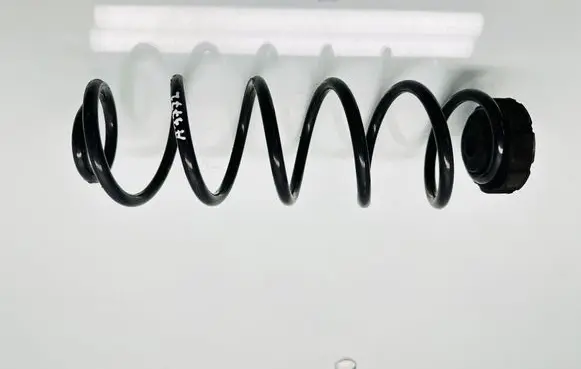Audi A4 S4 B8 8K Rear coil spring